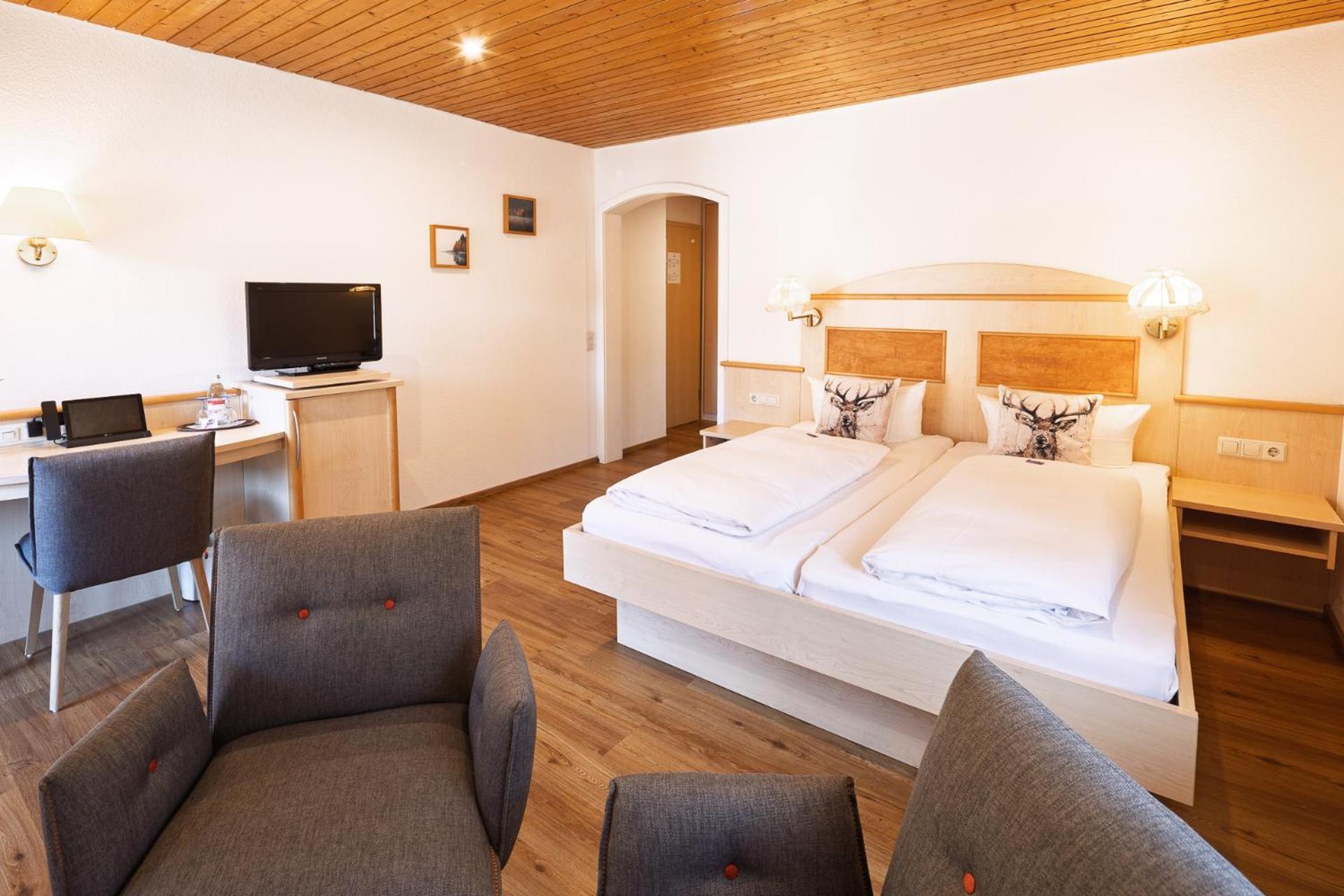 Hotel Gasthaus Hirschen Im Hochschwarzwald Todtnau Nahe Feldberg Dış mekan fotoğraf